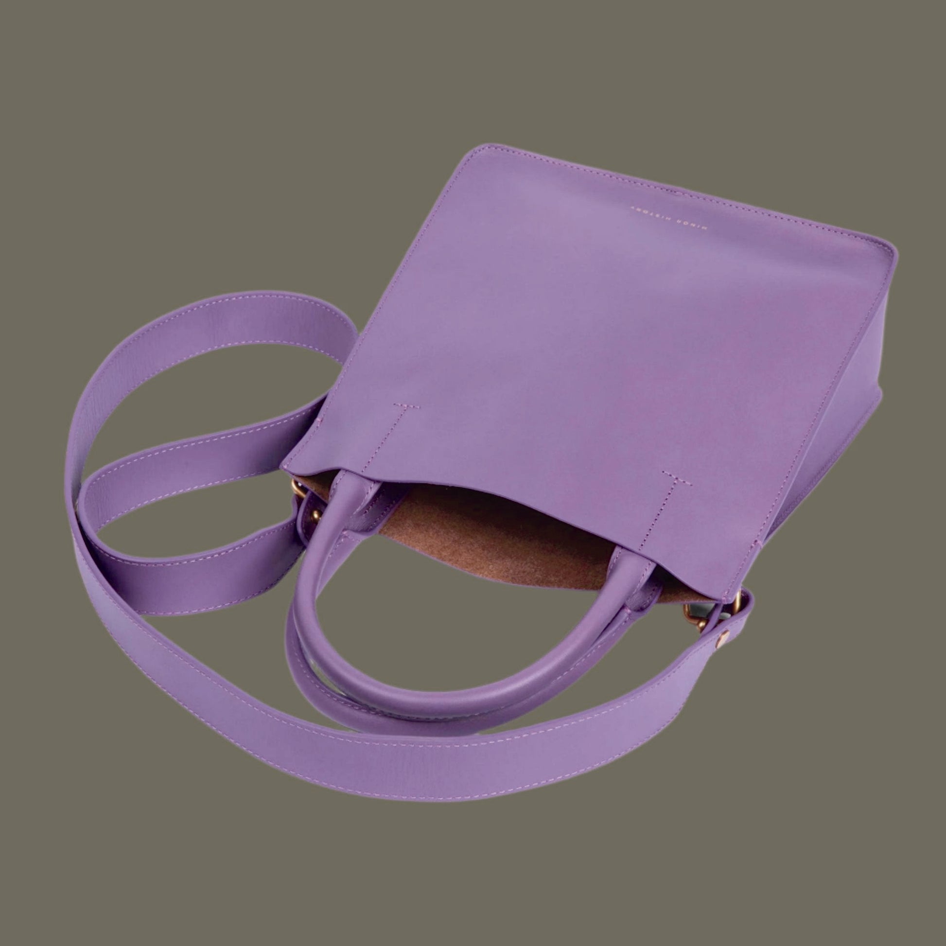 True Crossbody - Haze: Effortless Style