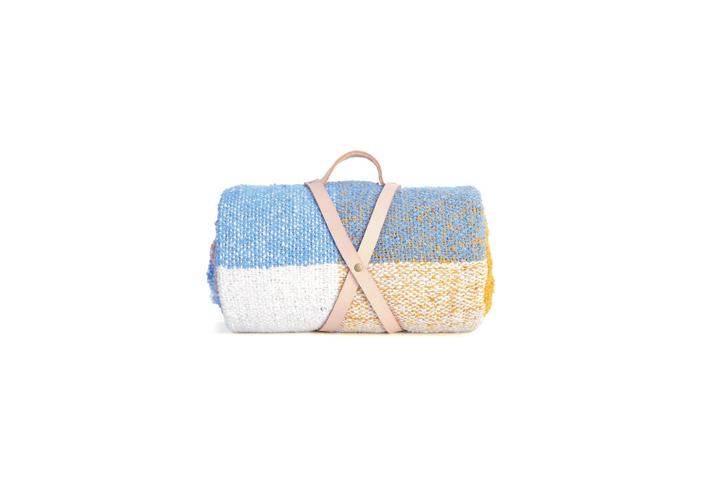 Suave Campo: Cozy Blanket Roll