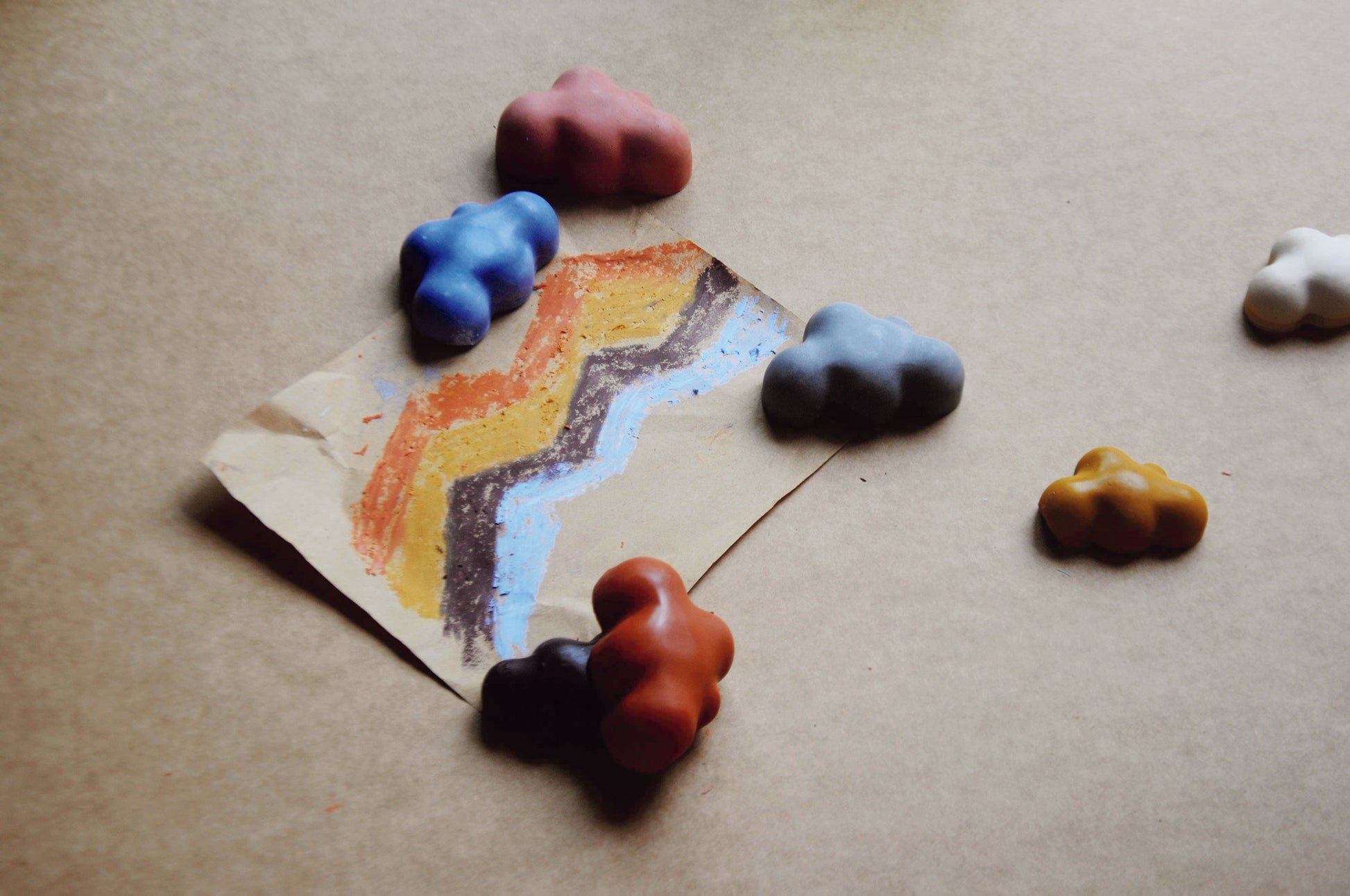 All-Natural & Non-Toxic Fluffy Cloud-Shaped Jumbo Beeswax Crayons – Set of 5