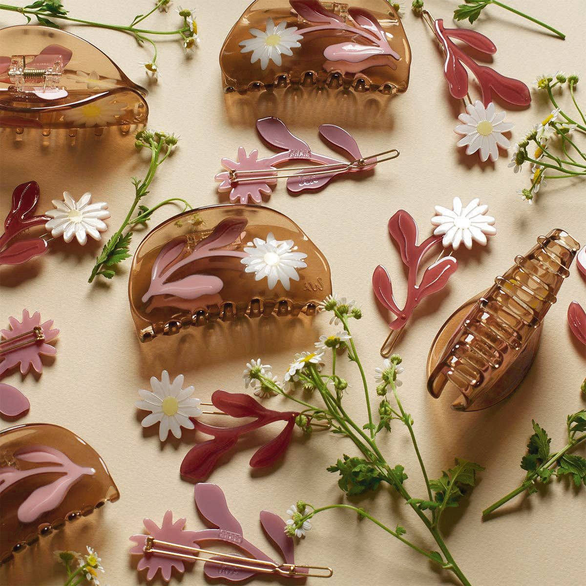 Adorable Marguerite Daisy Flower Hair Barrette