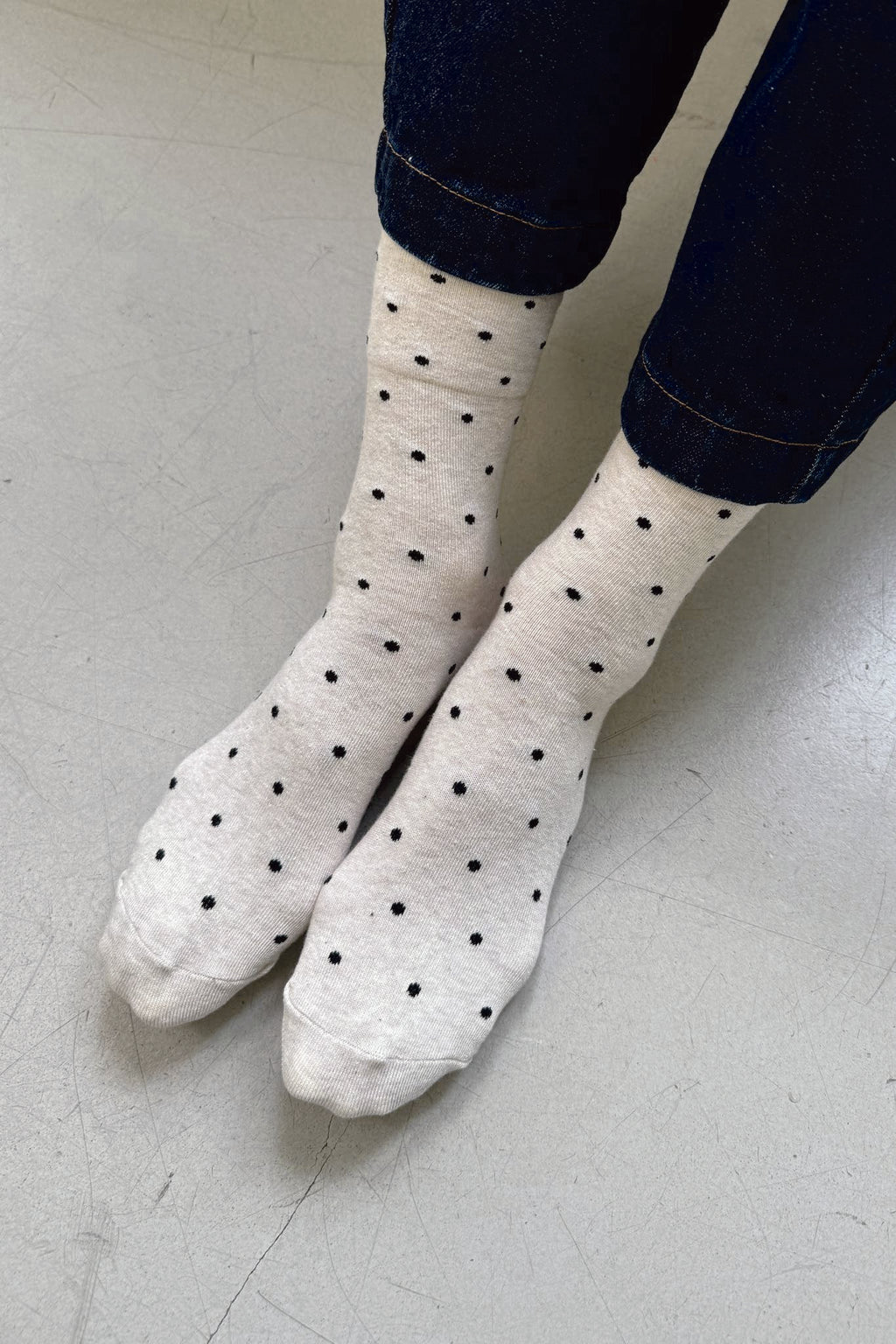 Chic Oatmeal Polka Dot Sneaker Socks