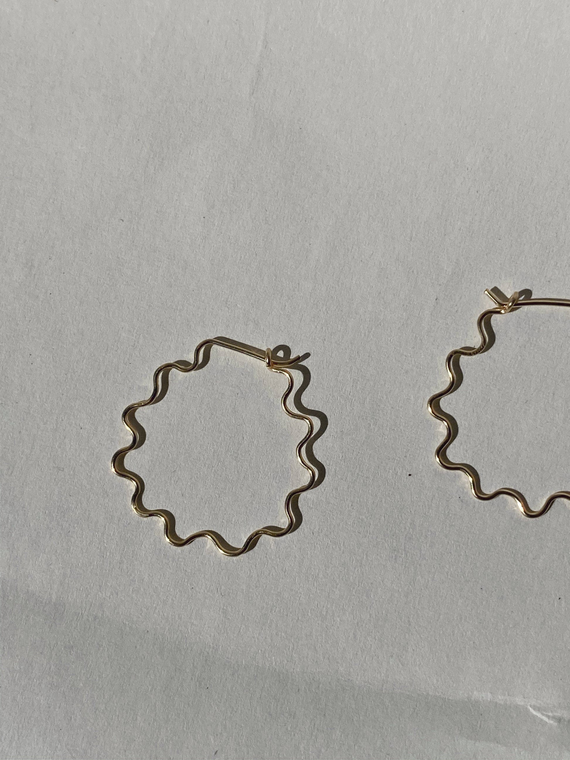 Fun Squiggle Hoops