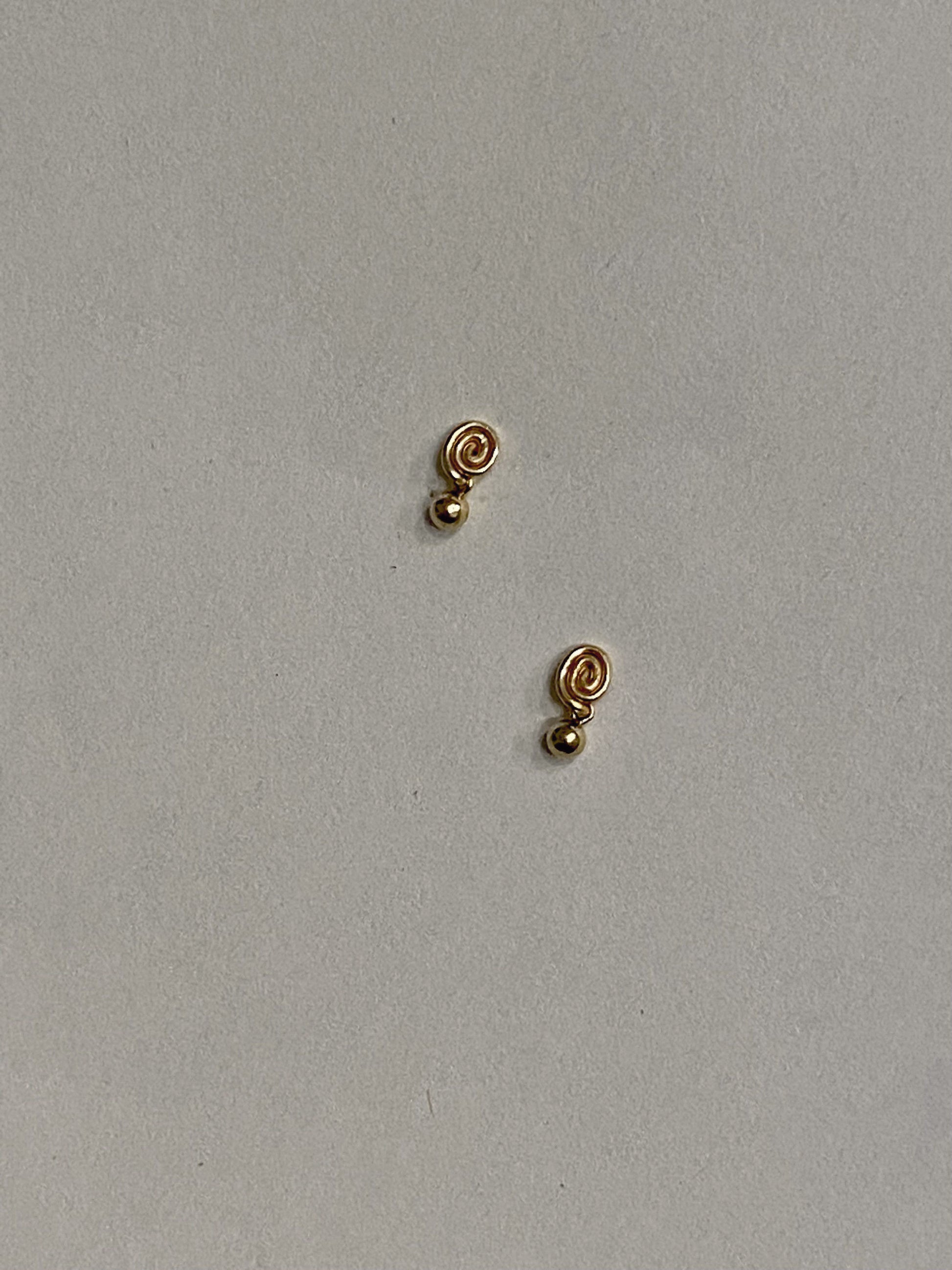 Stunning Inward Sphere Earrings
